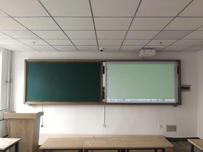 厂家直供多功能多媒体教学电子白板一体机 大尺寸智能交互式平板